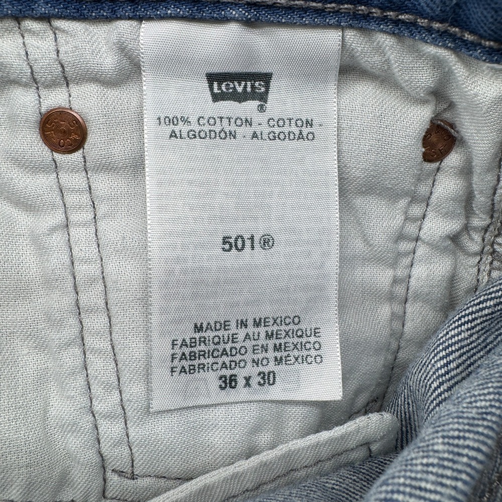 Y2K Levis 501XX Jeans Mens 36x30 (Fit 34x24) Chopped Blue Medium Wash Button Fly - Picture 7 of 10